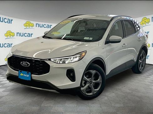 Used 2025 Ford Escape ST-Line Select image 3
