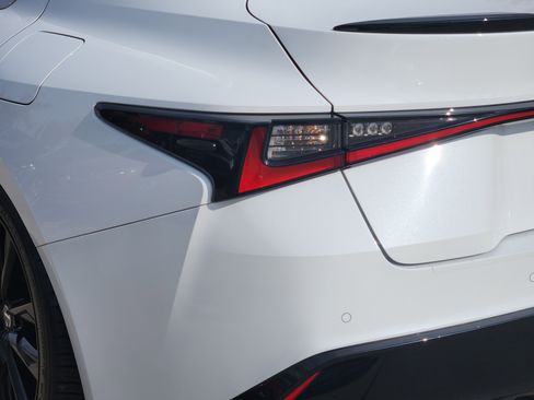 Used 2023 Lexus IS 350 F Sport image 6