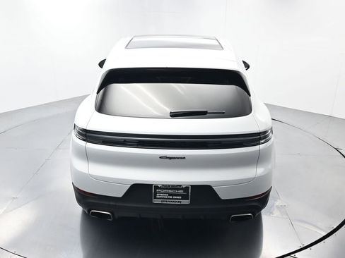 Certified 2024 Porsche Cayenne image 39