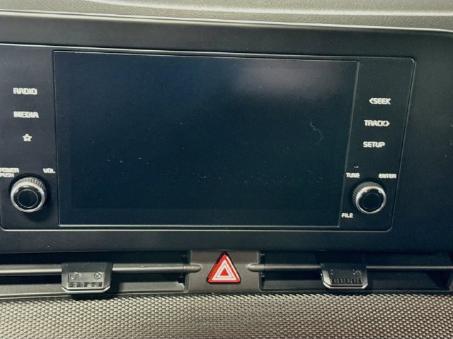 Certified 2024 Kia Sportage LX AWD/4WD image 18