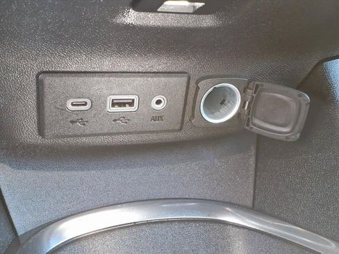 Used 2024 Chevrolet Malibu LT FWD image 16