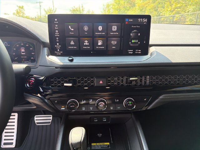 Certified 2025 Honda Accord Sport image 21