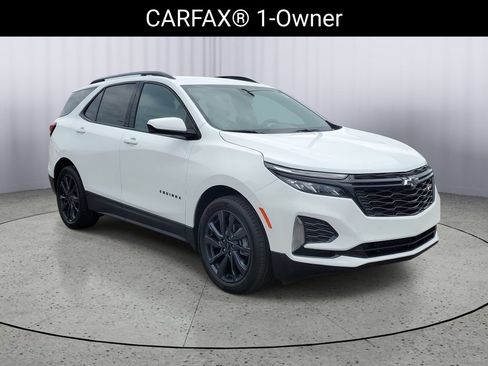 Certified 2024 Chevrolet Equinox RS FWD image 2