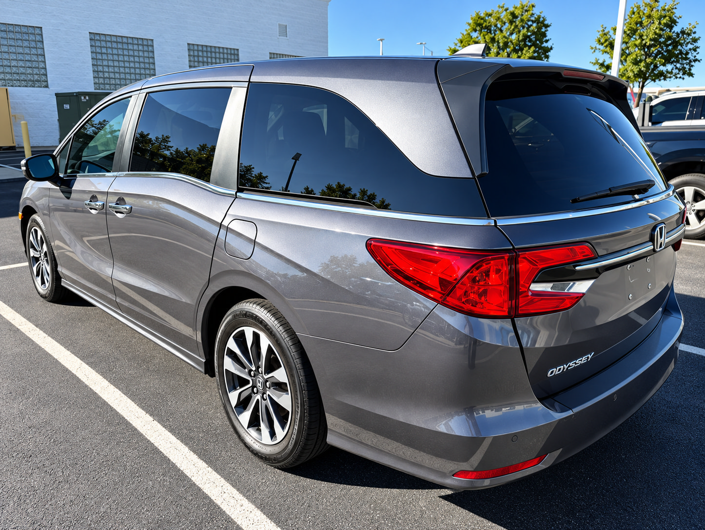 Used 2024 Honda Odyssey EX-L image 14