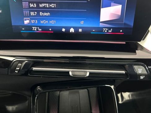 Used 2025 BMW X1 xDrive28i image 13