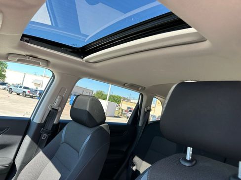 Used 2024 Honda CR-V EX image 9