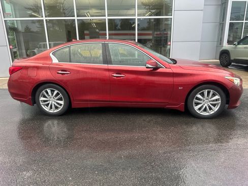 Used 2014 INFINITI Q50 Premium w/ Navigation Package AWD/4WD image 2