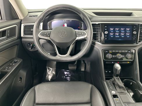 Used 2023 Volkswagen Atlas SE image 21