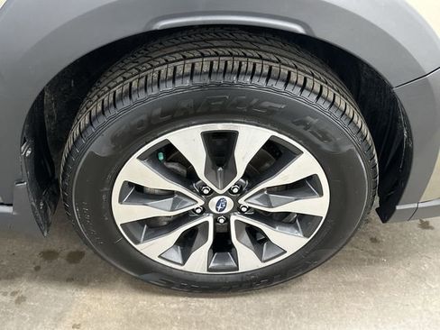 Certified 2024 Subaru Outback Touring XT image 5