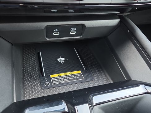 Used 2025 Honda Accord Touring image 32