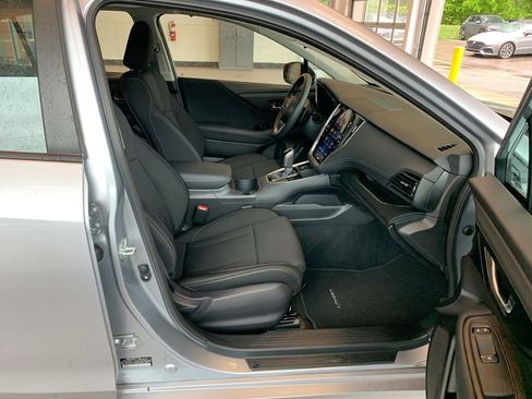 Used 2025 Subaru Legacy Premium AWD/4WD image 16