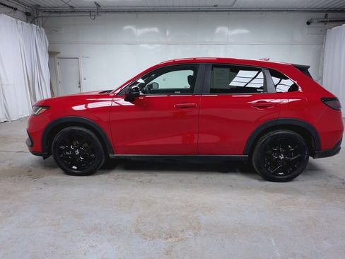 Used 2024 Honda HR-V Sport image 5