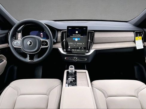 New 2027 Volvo XC90 B6 Plus AWD/4WD image 6