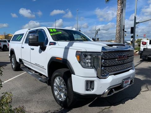 Used 2020 GMC Sierra 2500 Denali w/ Denali Ultimate Package AWD/4WD image 4