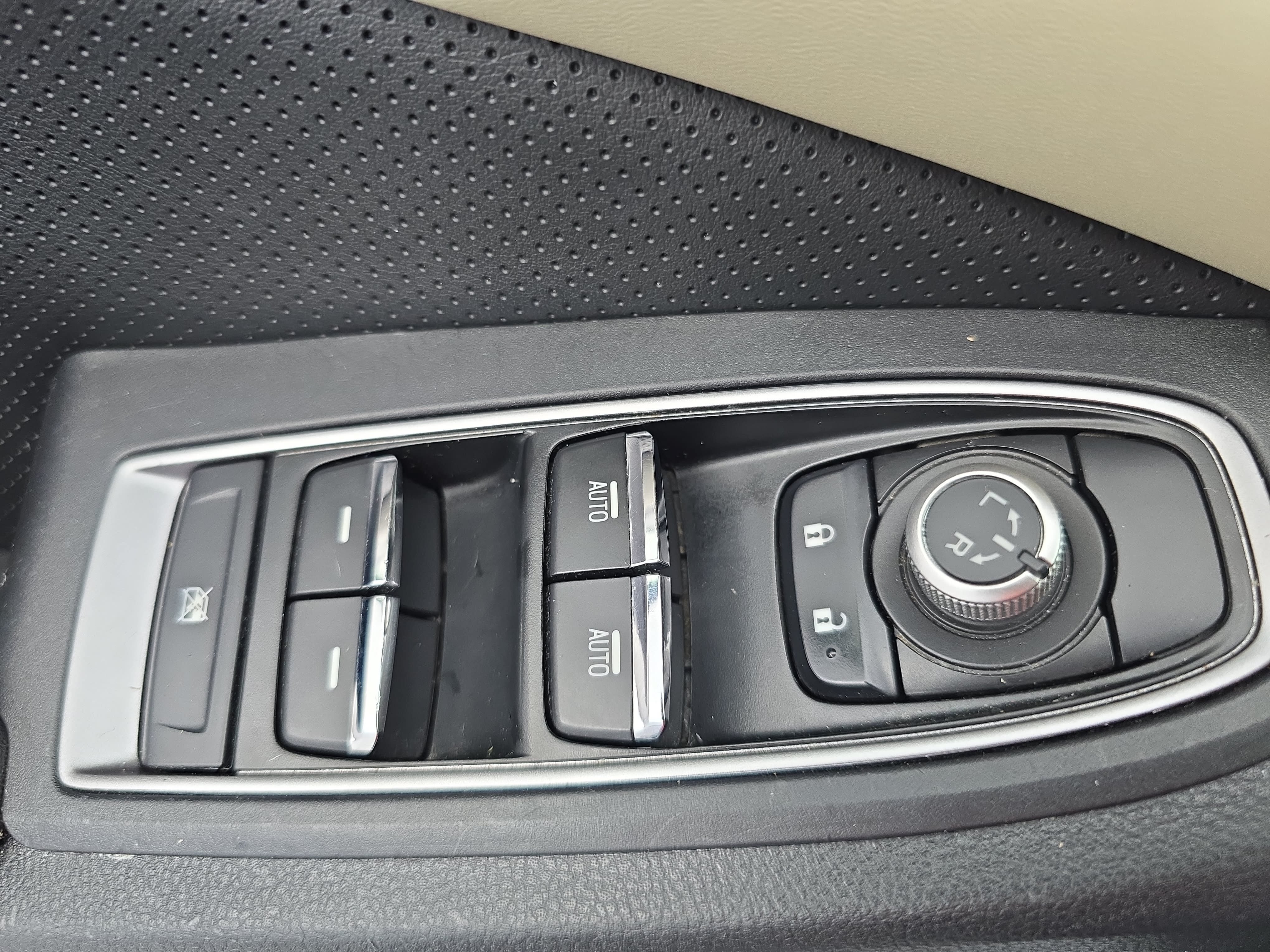 Used 2019 Subaru Ascent Limited AWD/4WD image 29