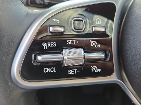 Certified 2023 Mercedes-Benz GLE 350 image 22