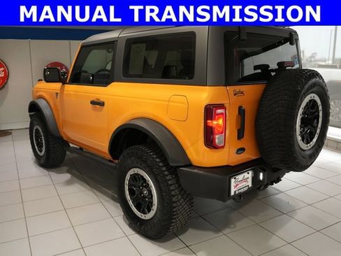 Used 2022 Ford Bronco 2-Door w/ Sasquatch Package AWD/4WD image 4