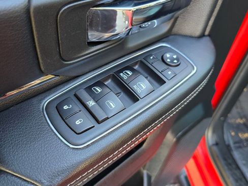 Used 2018 RAM 1500 Sport image 14