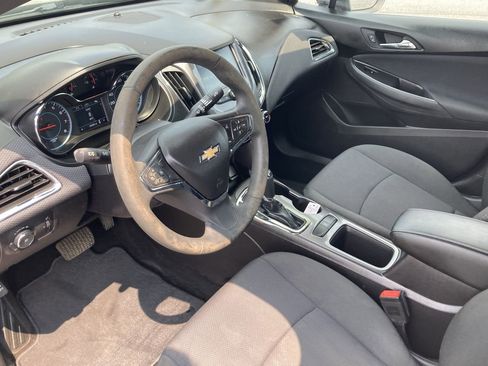 Used 2021 Chevrolet Equinox LT image 23