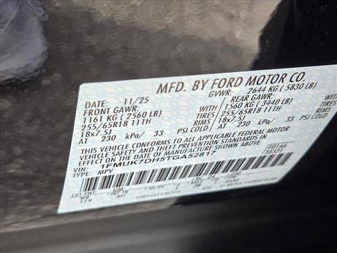 New 2026 Ford Explorer Active RWD image 18