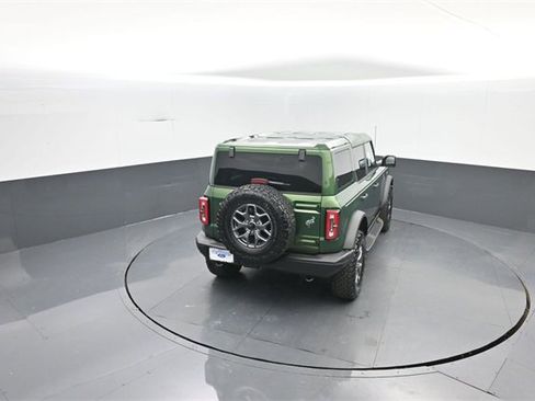 New 2025 Ford Bronco Badlands image 24