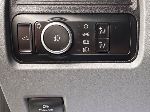 Used 2024 Ford F350 XL w/ FX4 Off-Road Package AWD/4WD image 19