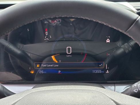 Used 2024 Chevrolet Trax LT w/ Driver Confidence Package FWD image 26
