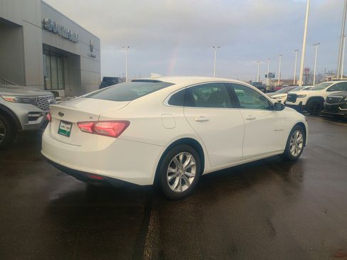 Used 2020 Chevrolet Malibu LT image 12