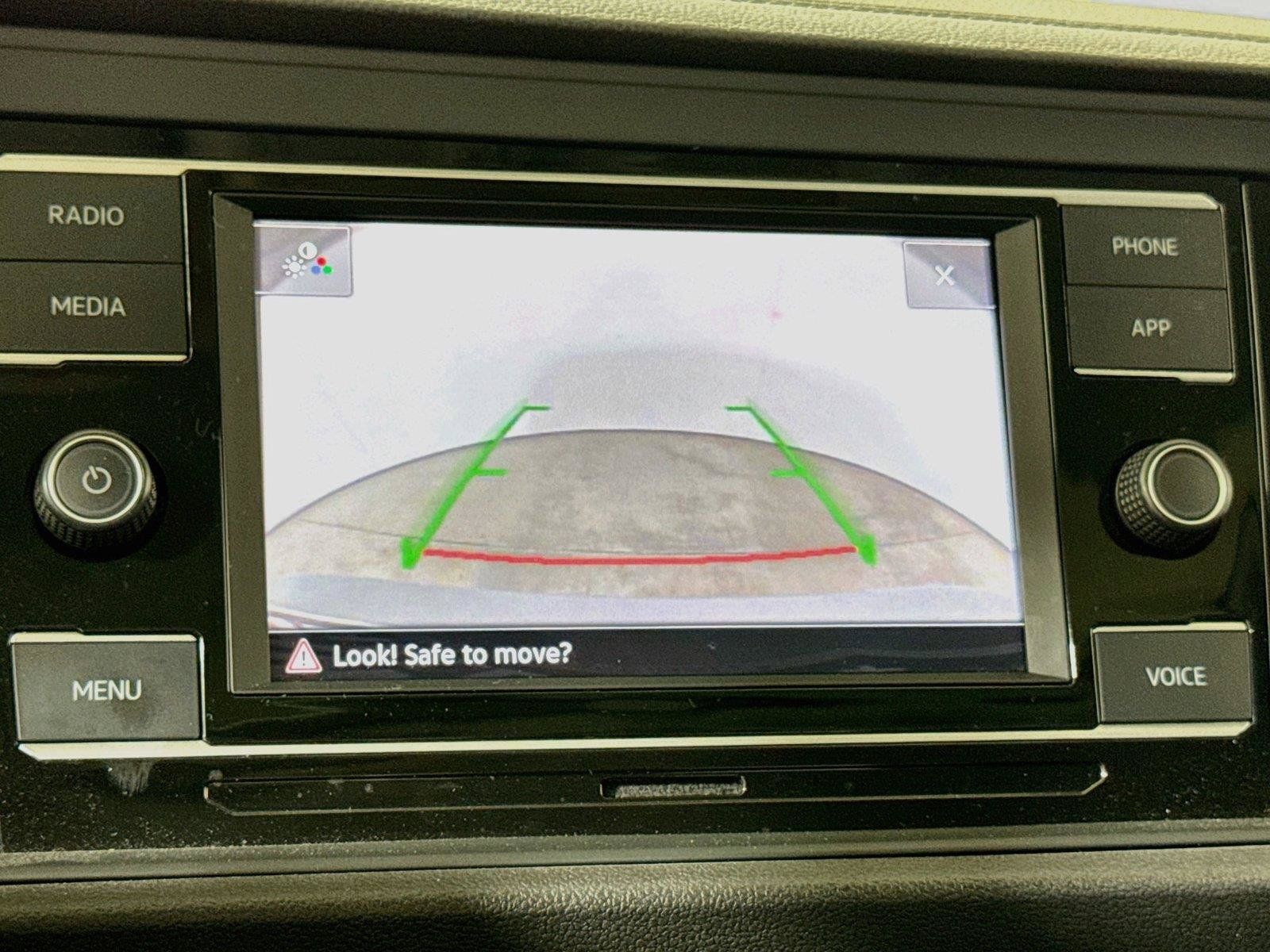 Used 2022 Volkswagen Jetta SE FWD image 11