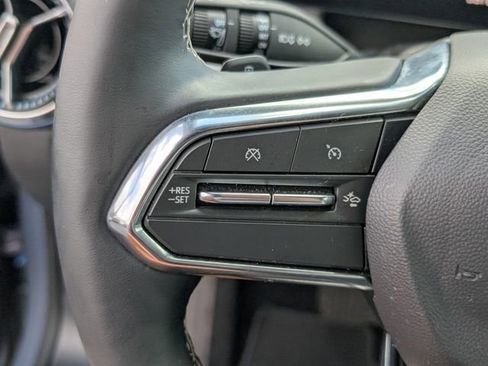 Used 2025 Chevrolet Equinox EV LT image 38