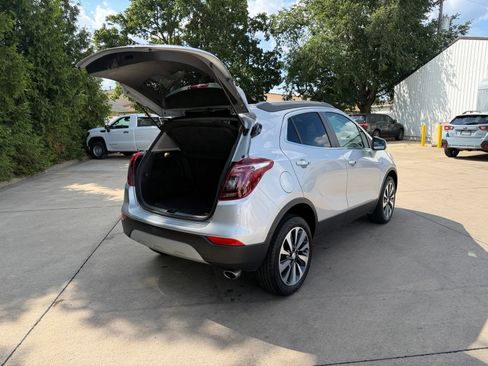 Used 2022 Buick Encore Preferred w/ Safety Package AWD/4WD image 32