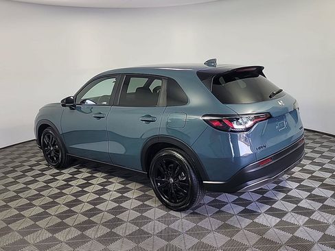 Certified 2026 Honda HR-V Sport image 9