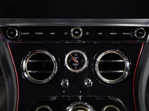 Used 2020 Bentley Continental GT AWD/4WD image 33