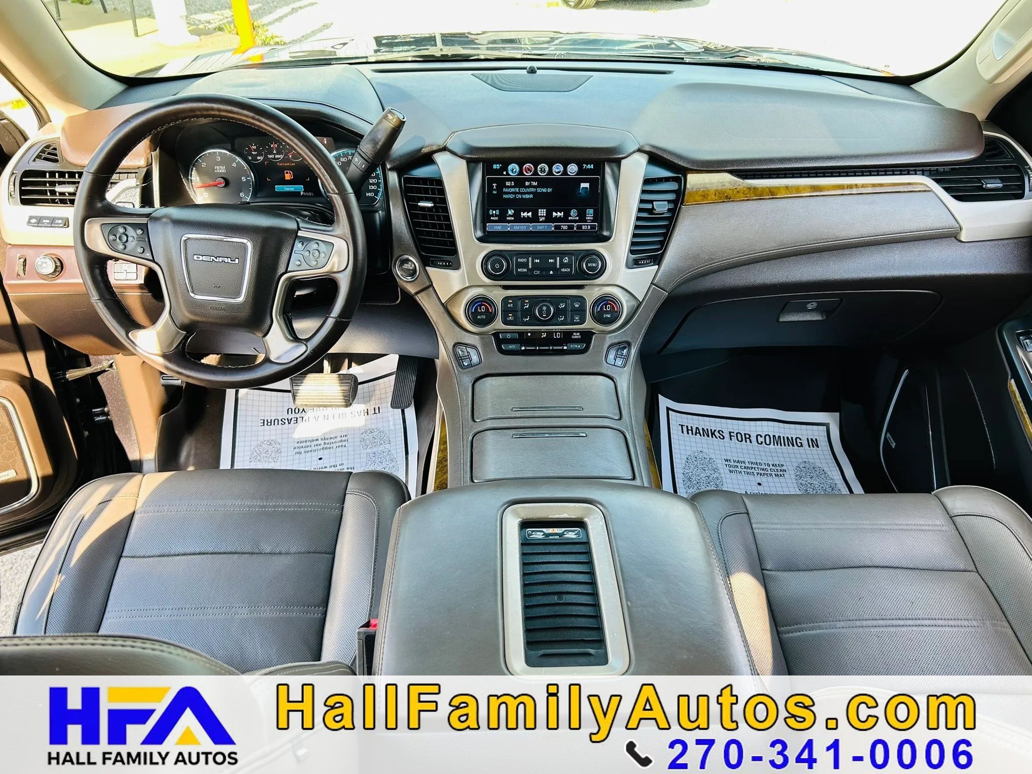 Used 2017 GMC Yukon Denali w/ Open Road Package RWD image 9