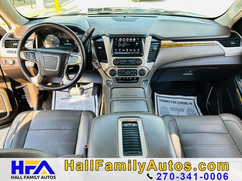 Used 2017 GMC Yukon Denali w/ Open Road Package RWD image 9