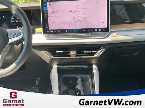 Certified 2025 Volkswagen Tiguan SEL R-Line AWD/4WD image 18