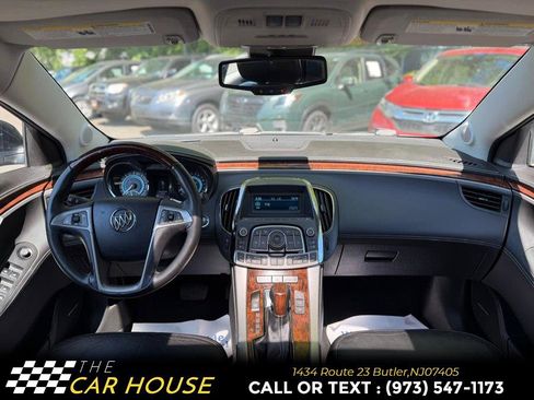 Used 2011 Buick LaCrosse CXS w/ Driver Confidence Package FWD image 18