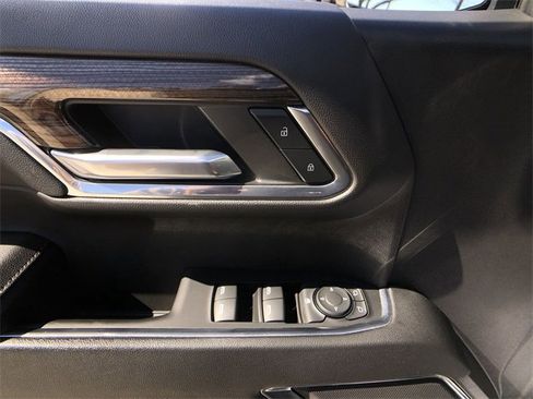 Certified 2023 Chevrolet Silverado 1500 LT image 21