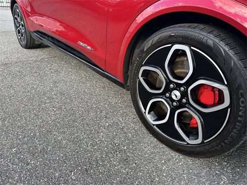 Certified 2023 Ford Mustang Mach-E GT image 11