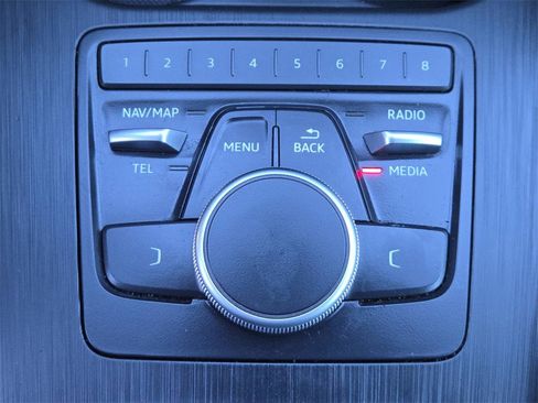 Used 2018 Audi A5 2.0T Premium image 26