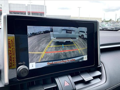 Used 2025 Toyota RAV4 LE image 26