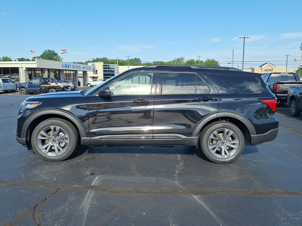 New 2026 Ford Explorer Active w/ Active Comfort Package AWD/4WD image 29