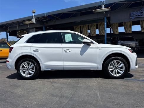 Used 2024 Audi Q5 2.0T Premium w/ Convenience Package AWD/4WD image 7