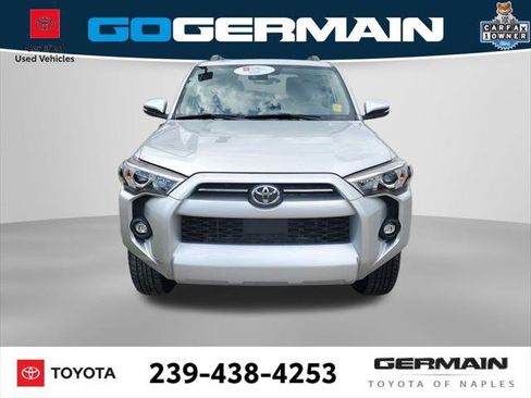 Certified 2022 Toyota 4Runner SR5 Premium w/ Moonroof Package AWD/4WD image 3