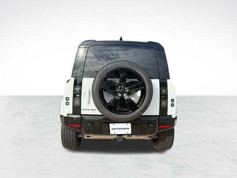 New 2026 Land Rover Defender 110 X-Dynamic SE AWD/4WD image 10