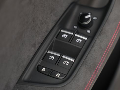 New 2026 Audi RS Q8 performance image 24