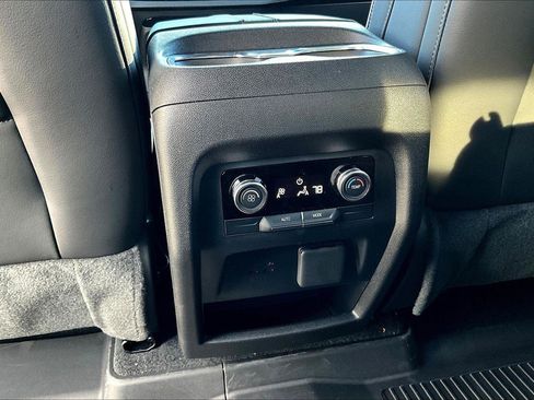 New 2026 Buick Enclave Preferred w/ Power Package image 14