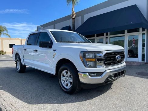 Used 2023 Ford F150 XLT AWD/4WD image 3