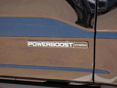 New 2026 Ford F150 Platinum w/ Equipment Group 703A Plus AWD/4WD image 9