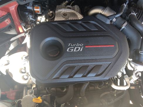 Used 2019 Hyundai Santa Fe Limited image 30